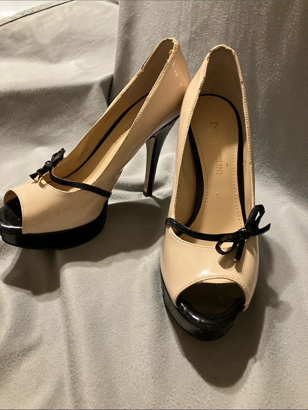 Enzo Angiolini Beige Patent Peep-Toe Pumps with Black Trim & Bow
